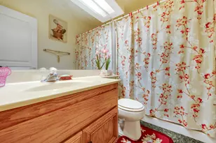 8559 Zinnia Way, Elk Grove, CA 95624 - Photo 39