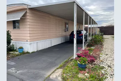 Capital Circle #204, Sacramento, CA 95828 - Photo 5