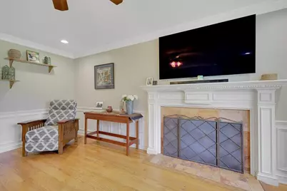 2300 Homewood Way, Carmichael, CA 95608 - Photo 9