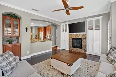 8006 N Linda Isle Lane, Sacramento, CA 95831 - Photo 7