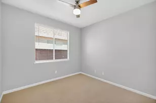 9393 Canmoor Cir, Elk Grove, CA 95758 - Photo 31