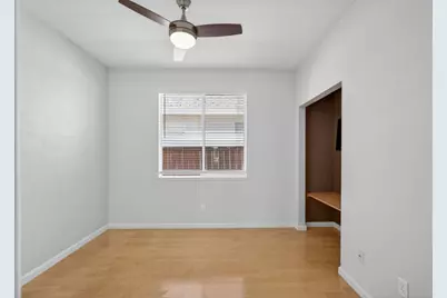 9393 Canmoor Circle, Elk Grove, CA 95758 - Photo 25