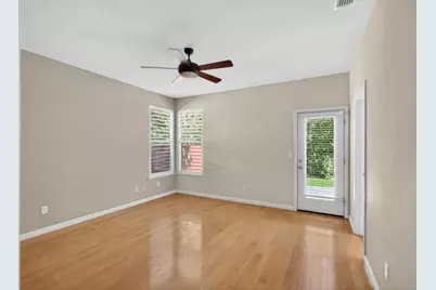 9393 Canmoor Circle, Elk Grove, CA 95758 - Photo 35