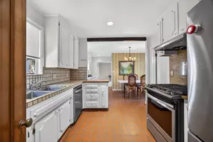 4117 H St, Sacramento, CA 95819 - Photo 13