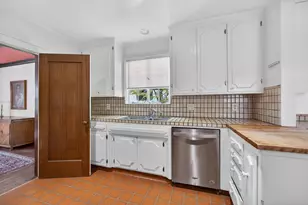 4117 H St, Sacramento, CA 95819 - Photo 17