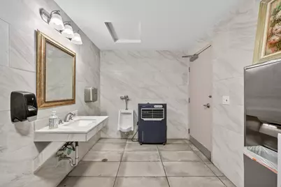 1614 21st Street, Sacramento, CA 95811 - Photo 19