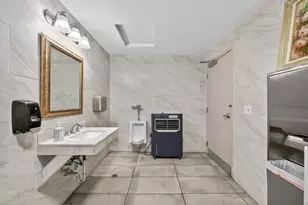 1614 21st Street, Sacramento, CA 95811 - Photo 19