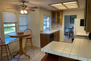 722 Ashley Ave, Woodland, CA 95695 - Photo 5