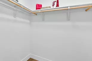 6211 Longmont Way, Carmichael, CA 95608 - Photo 23