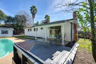 6211 Longmont Way, Carmichael, CA 95608 - Photo 43