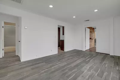 734 S Olive Avenue, Stockton, CA 95215 - Photo 9