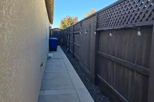 1613 Dolomite Ct, Los Banos, CA 93635 - Photo 31