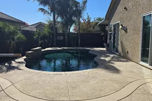 1613 Dolomite Ct, Los Banos, CA 93635 - Photo 23