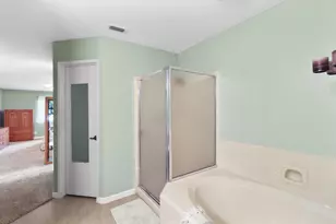 1932 University Park Dr, Sacramento, CA 95825 - Photo 41