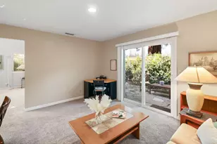 1932 University Park Dr, Sacramento, CA 95825 - Photo 19