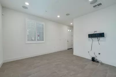 10569 Tenor Way, Elk Grove, CA 95757 - Photo 35