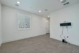 10569 Tenor Way, Elk Grove, CA 95757 - Photo 35