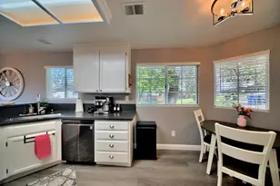 1002 Pinehurst Ct, Concord, CA 94521 - Photo 13