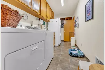 2504 Bridle Path Lane, Modesto, CA 95356 - Photo 29