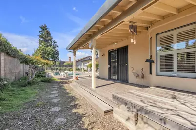 2504 Bridle Path Lane, Modesto, CA 95356 - Photo 33