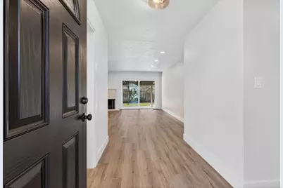 820 Ehrhardt Drive, Lodi, CA 95240 - Photo 3