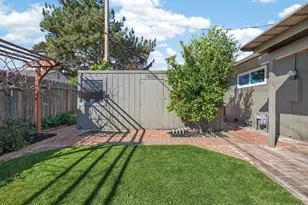 820 Ehrhardt Dr, Lodi, CA 95240 - Photo 35