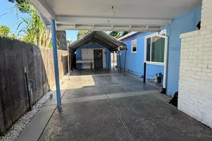 747 B St, Yuba City, CA 95991 - Photo 27