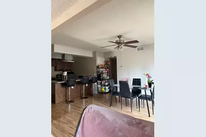 823 E Yorkshire Drive, Stockton, CA 95207 - Photo 9