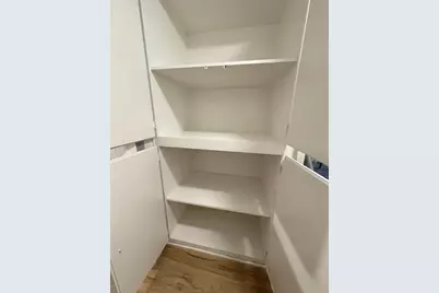 823 E Yorkshire Drive, Stockton, CA 95207 - Photo 7