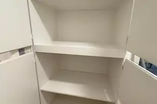 823 E Yorkshire Dr, Stockton, CA 95207 - Photo 7