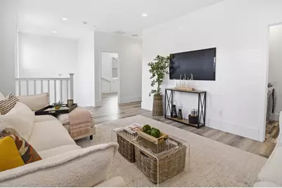 3304 Crocker Drive, Sacramento, CA 95818 - Photo 35