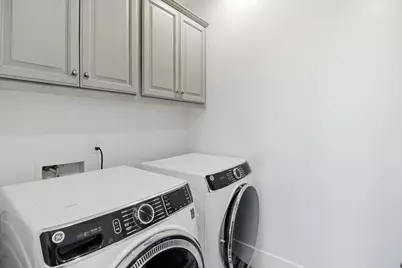 3304 Crocker Drive, Sacramento, CA 95818 - Photo 51