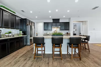 18200 Broadmoor Way, Lathrop, CA 95330 - Photo 13