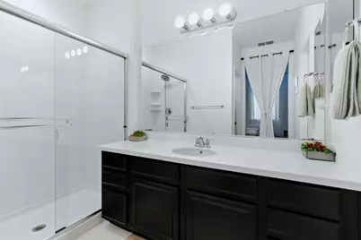 18200 Broadmoor Way, Lathrop, CA 95330 - Photo 37