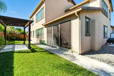 18200 Broadmoor Way, Lathrop, CA 95330 - Photo 43