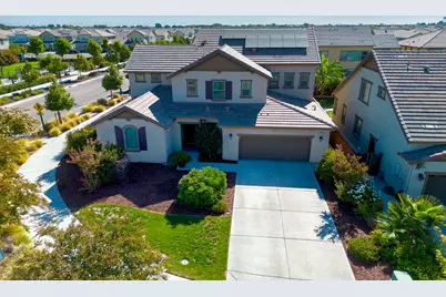 18200 Broadmoor Way, Lathrop, CA 95330 - Photo 3