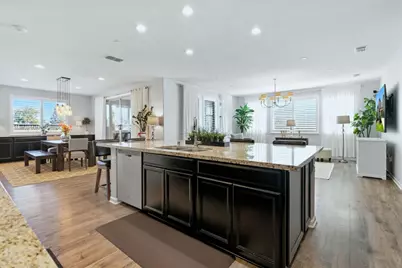 18200 Broadmoor Way, Lathrop, CA 95330 - Photo 9