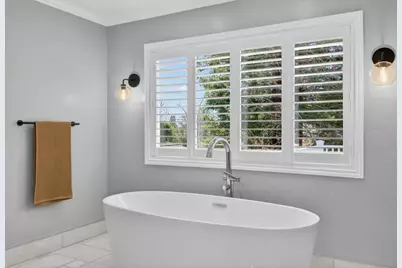 915 Coronado Boulevard, Sacramento, CA 95864 - Photo 53