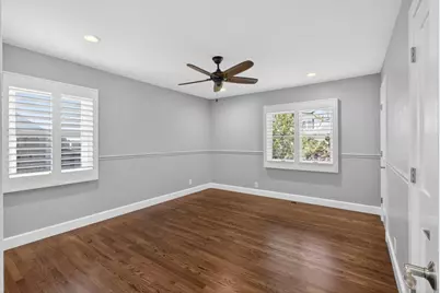 915 Coronado Boulevard, Sacramento, CA 95864 - Photo 11