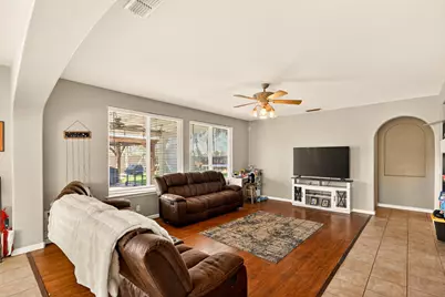 11437 Mirage Drive, Chowchilla, CA 93610 - Photo 13