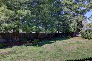 4401 The Ct, Sacramento, CA 95821 - Photo 33