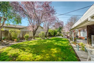 417 Baylor Drive, Woodland, CA 95695 - Photo 35