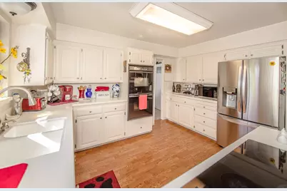 417 Baylor Drive, Woodland, CA 95695 - Photo 17