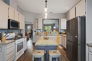 10168 Creek Trail Cir, Stockton, CA 95209 - Photo 11