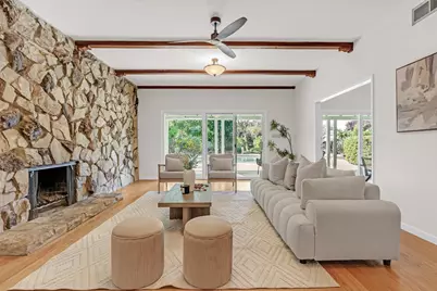 8310 Reed Court, Sacramento, CA 95826 - Photo 11