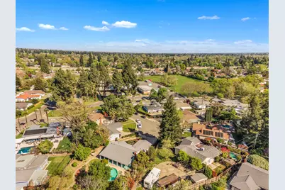 8310 Reed Court, Sacramento, CA 95826 - Photo 39