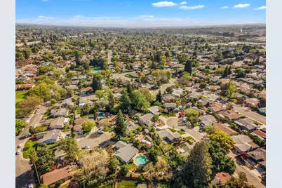 8310 Reed Court, Sacramento, CA 95826 - Photo 41