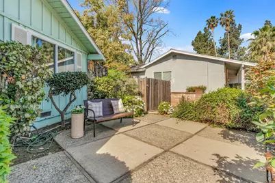 8310 Reed Court, Sacramento, CA 95826 - Photo 5