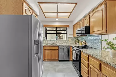 8310 Reed Court, Sacramento, CA 95826 - Photo 19