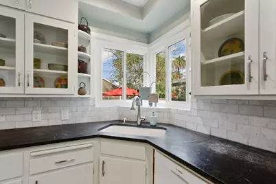 963 Robertson Way, Sacramento, CA 95818 - Photo 19